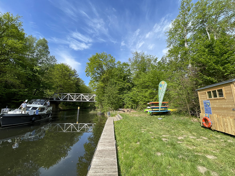 Eldekanal Hafen Bootsurlaub Bermudadreieck Stahlbrücke